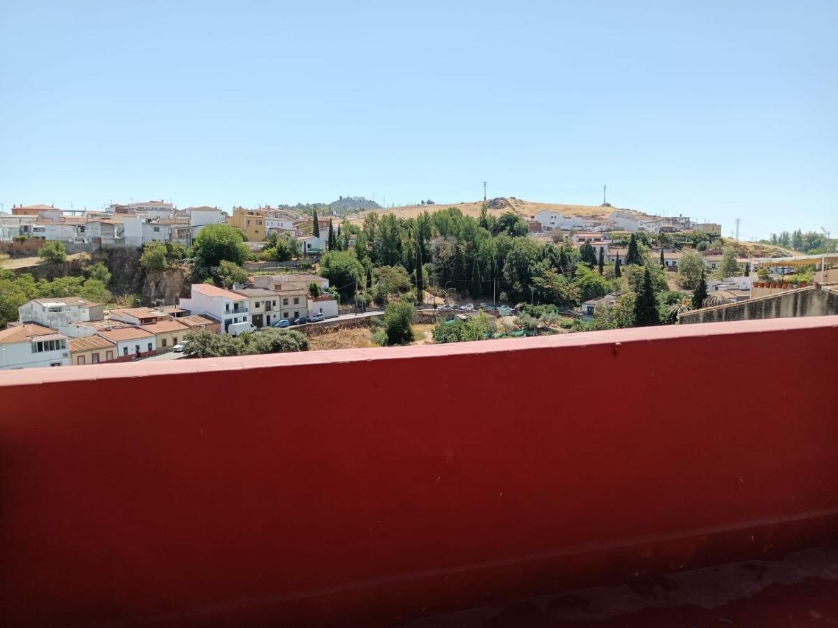 Apartamento Turistico Muralla De Касерес Экстерьер фото