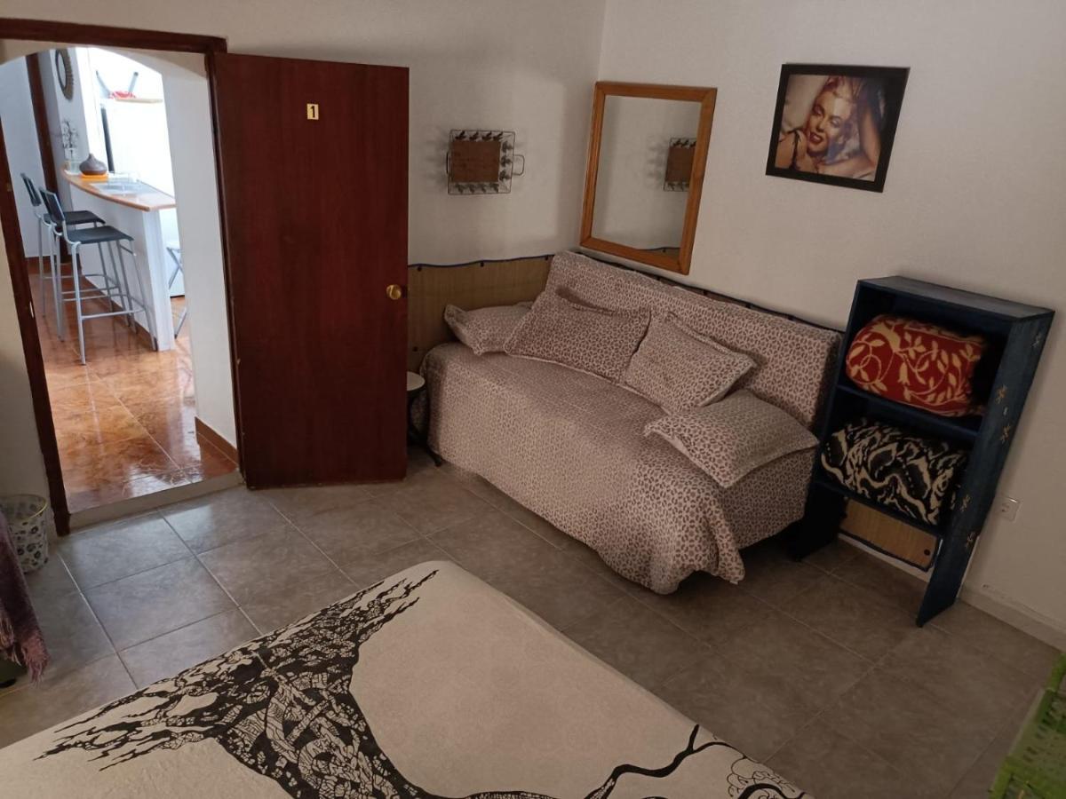 Apartamento Turistico Muralla De Касерес Экстерьер фото